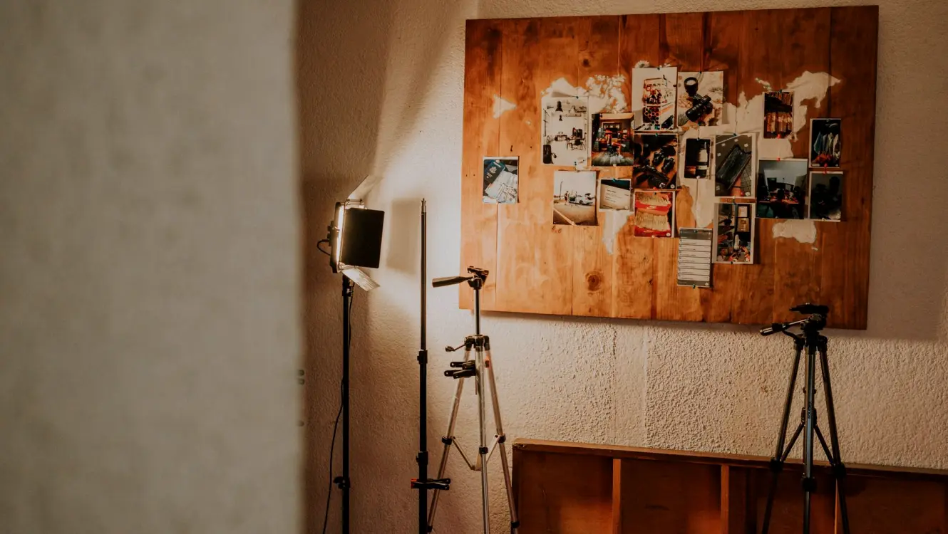 Internal Review or Outside Eyes: Choosing How to Check Your Live Show Workflow