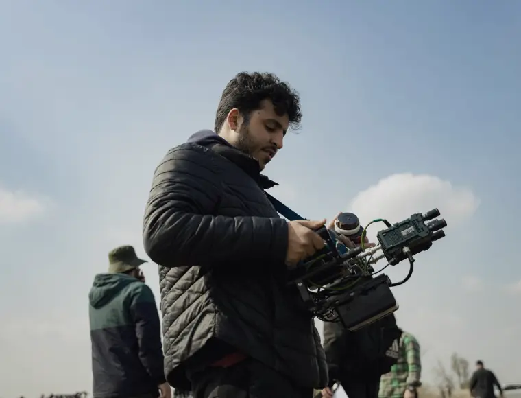 Pedestal camera in operation